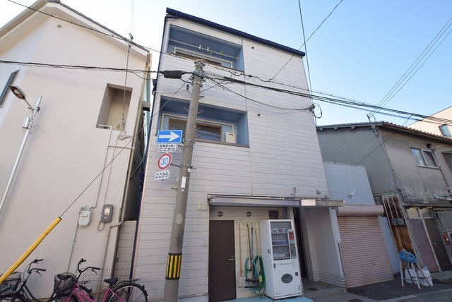 スタジオパリス