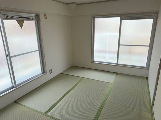 メゾン金正の居間写真