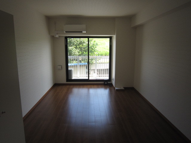 SSK North Osakaの居間写真