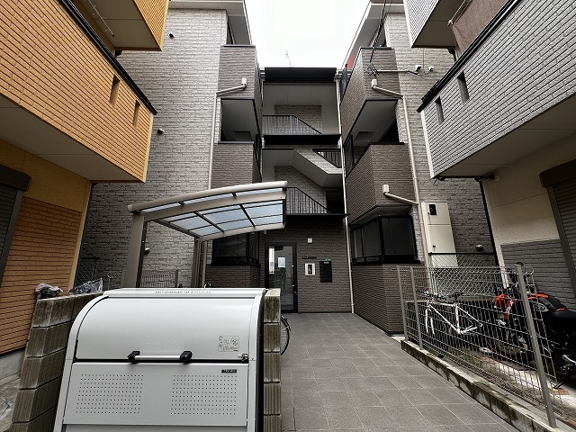 RIFF阪急神崎川の外観写真