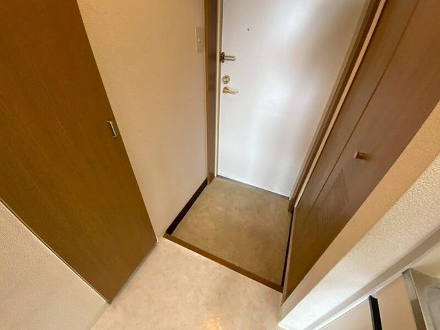 ジュネス東住吉の玄関写真