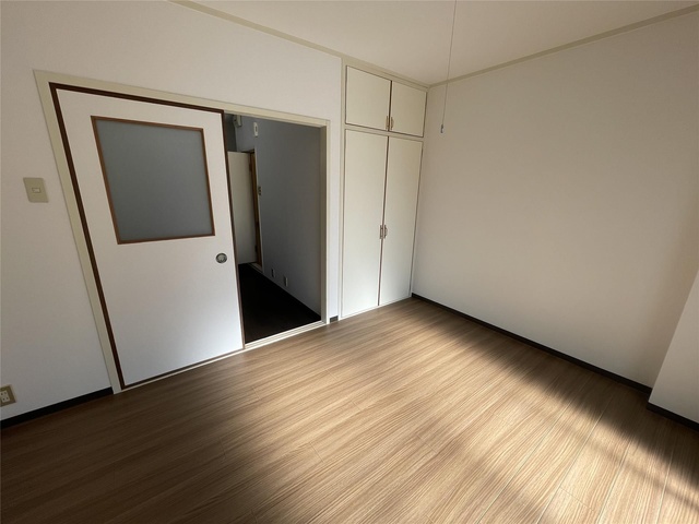 平野西シャルマンの寝室写真