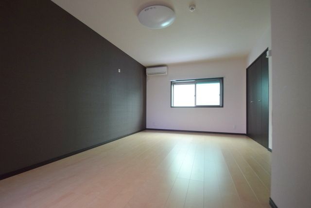 フジパレス長原3番館の居間写真