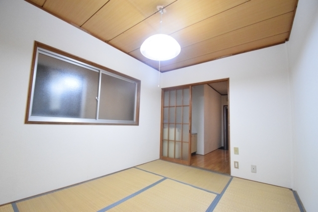 グリーンハイム公園南矢田の居間写真