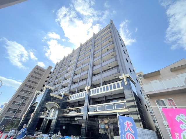 PHOERME TENNOJI Eastの外観写真
