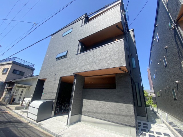 セレニティ加美南A