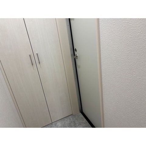 クレアール西今川の玄関写真