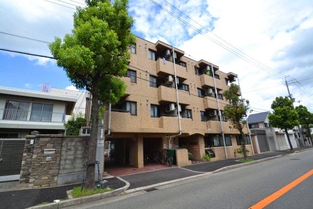 BILLION HILLS 東園田の外観写真