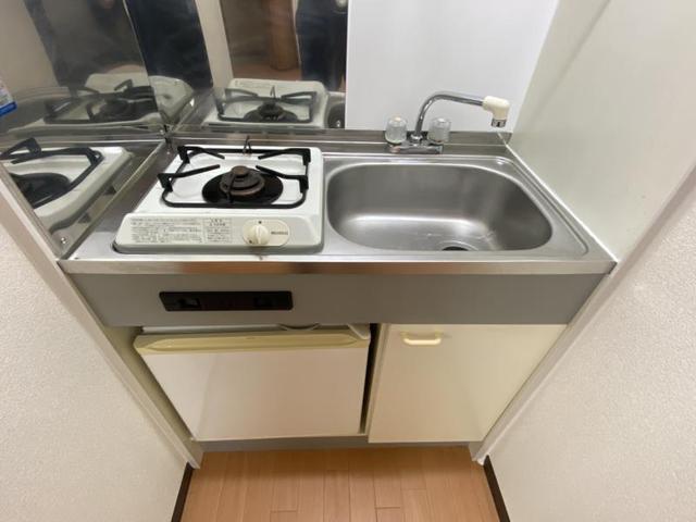 ピオーネ東七松A棟のキッチン写真