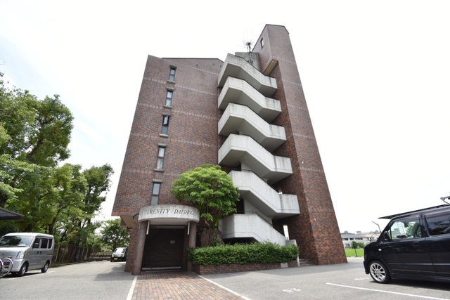 アメニティ大将軍の外観写真