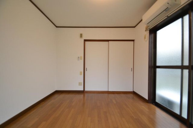 メゾンヒカリの寝室写真
