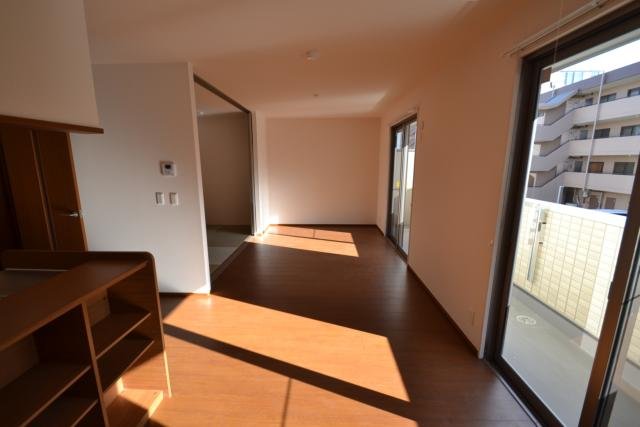 Casa Imakita Di ステラの居間写真