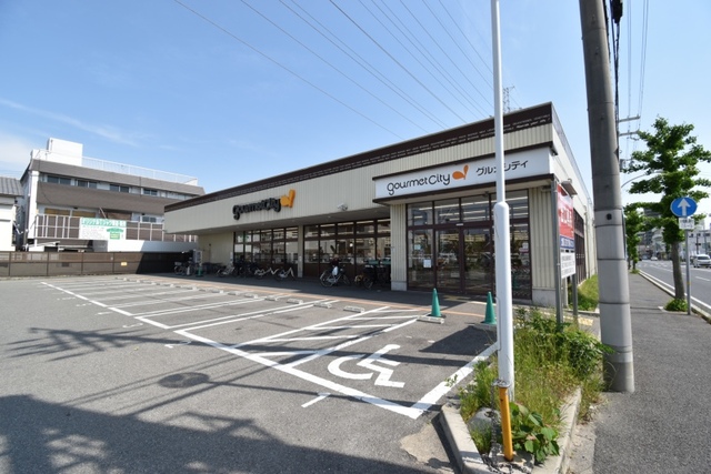 robot home 尼崎センタープール前の周辺写真