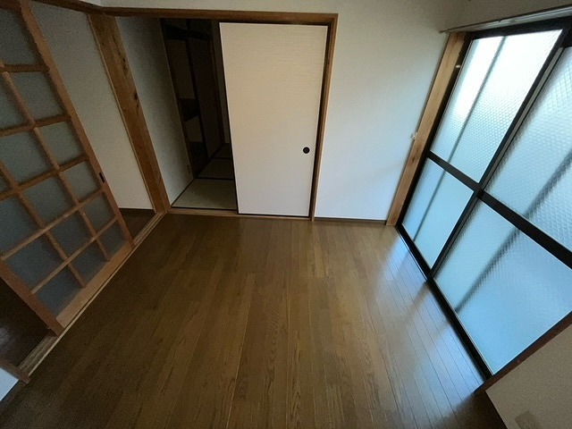 岡本ハイツの居間写真
