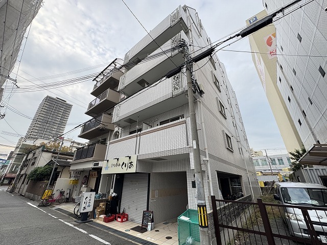 エレガンス白鳥の外観写真