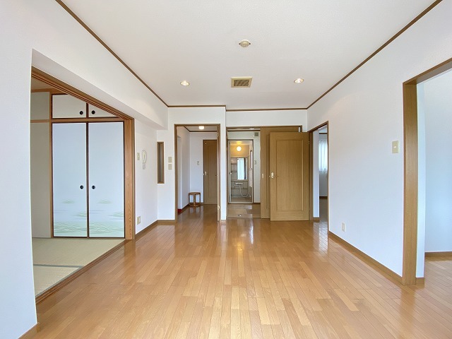 アイビー館の居間写真