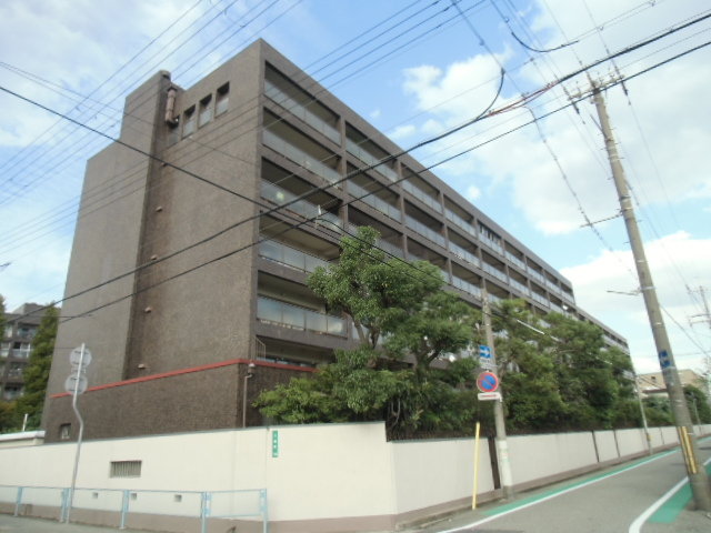 メゾン甲子園の外観写真