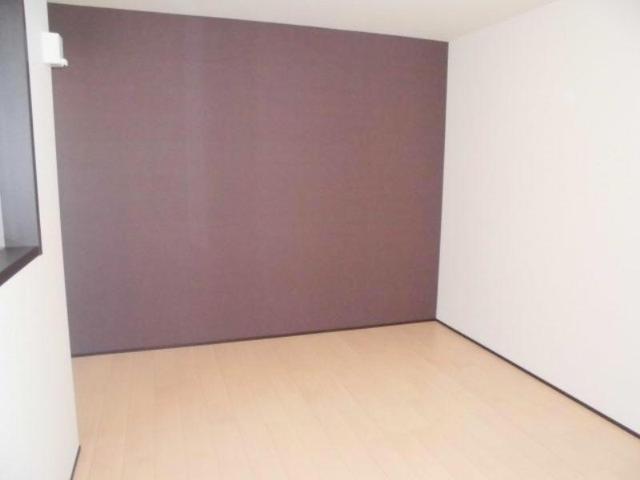 フジパレス仁川1番館の居間写真