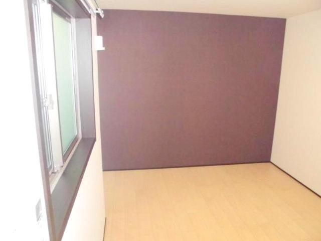 フジパレス仁川1番館の居間写真