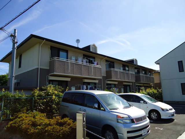 カーサピッコラ 西・東棟