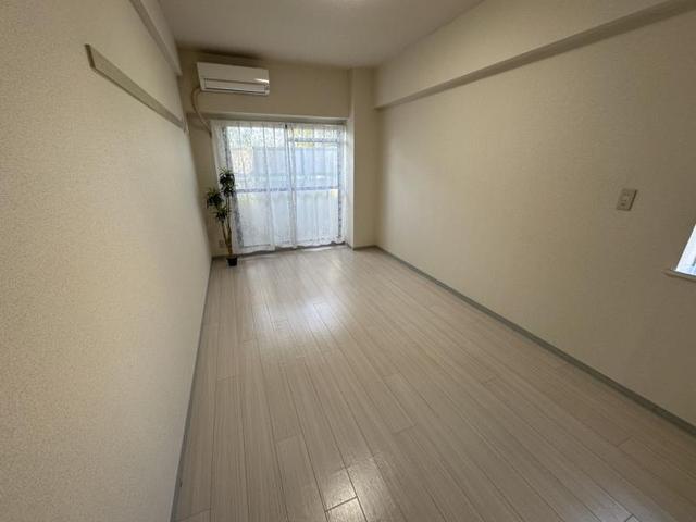 ヴェルテスIKEMOTOの居間写真