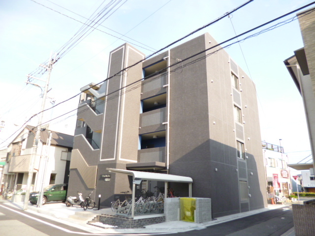 トレスオハス 稲葉荘の外観写真