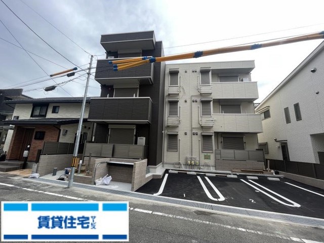 阪急神戸本線 塚口駅 徒歩13分 築3年
