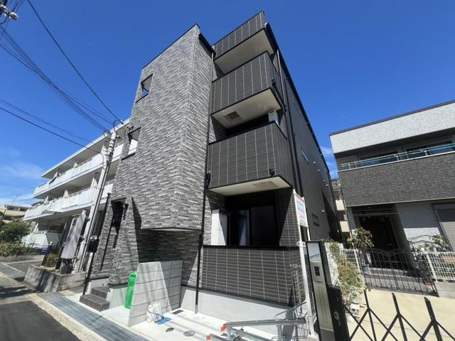 阪急神戸本線 武庫之荘駅 徒歩10分 築3年