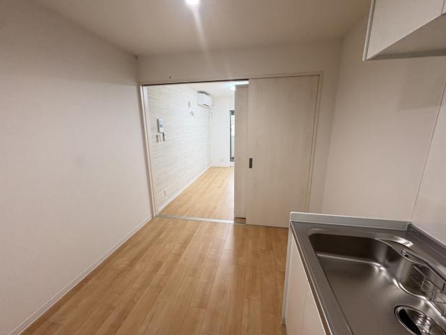 JR福知山線 塚口駅 徒歩12分 3階建 新築の居間写真
