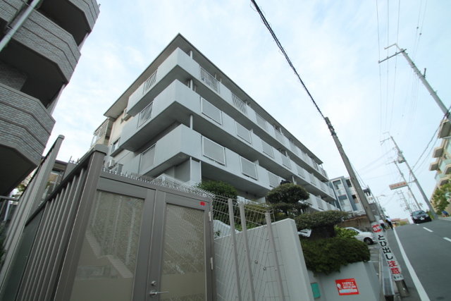 北大阪急行電鉄 緑地公園駅 徒歩4分 4階建 築41年のその他写真