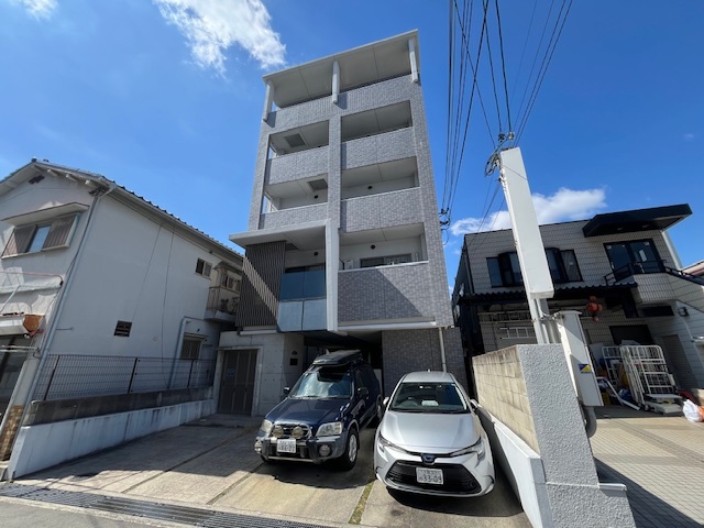 カラコレス穂波