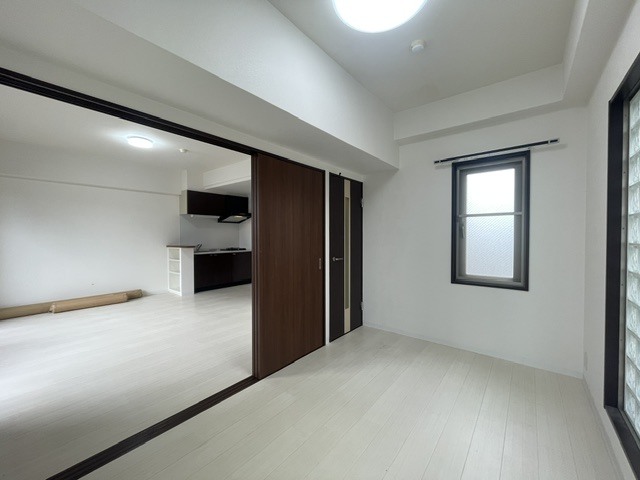 阪急宝塚本線 三国駅 徒歩9分 8階建 築20年の居間写真