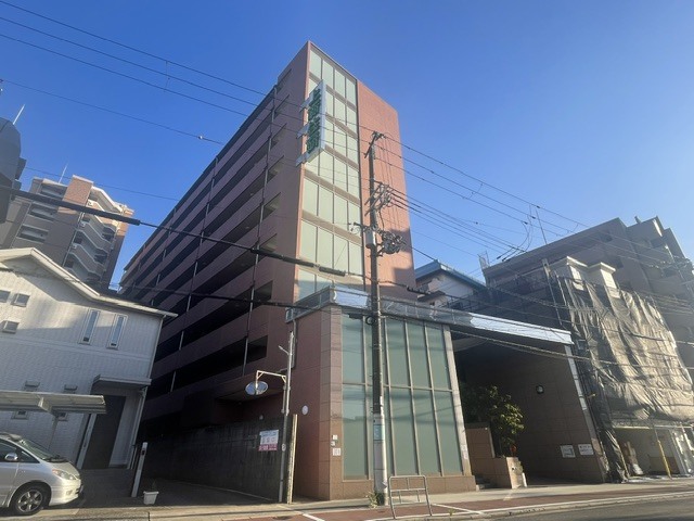 Osaka Metro御堂筋線 東三国駅 徒歩9分 9階建 築22年の外観写真