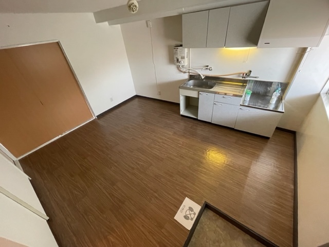 阪急千里線 豊津駅 徒歩5分 4階建 築61年の居間写真