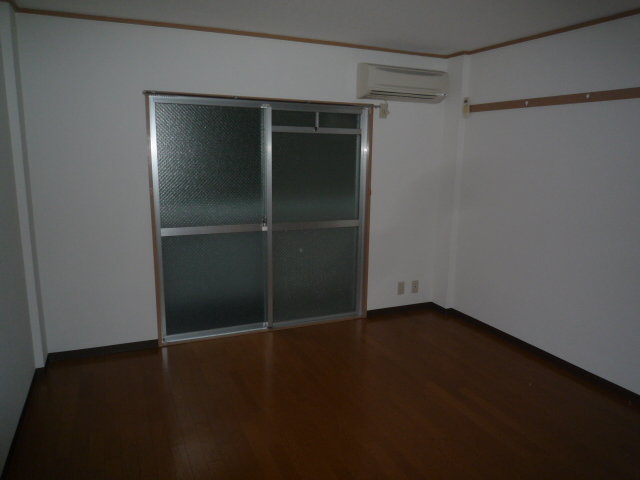 Cube泉町の居間写真