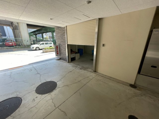 Osaka Metro御堂筋線 江坂駅 徒歩6分 13階建 築11年のその他写真