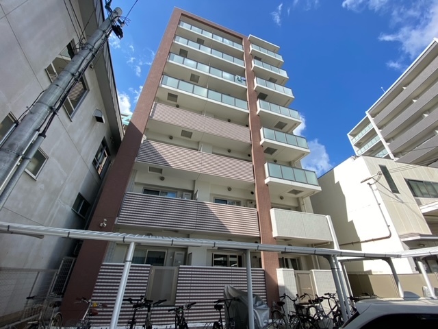 江坂 和