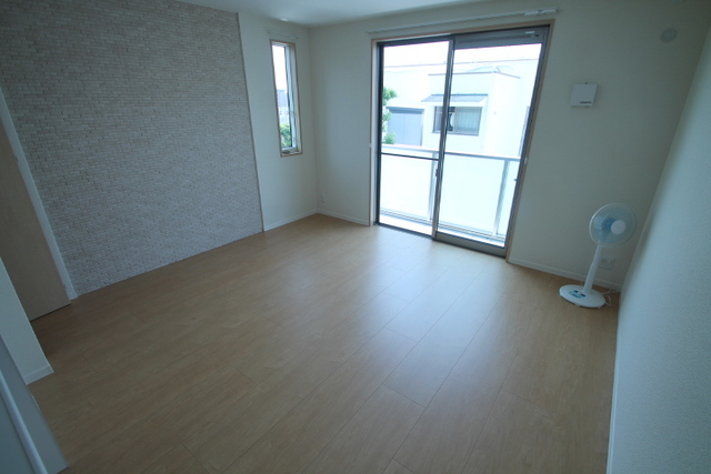Fleuri Residence 円山の居間写真