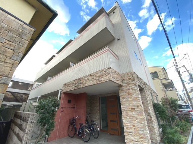 エルパシオン吹田泉町