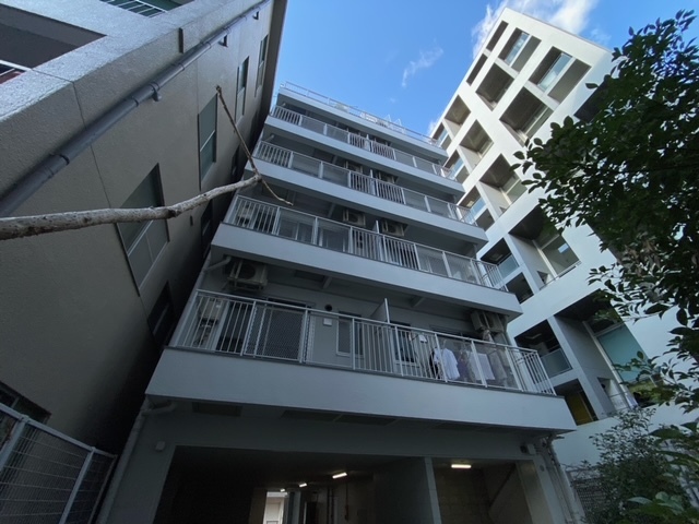 プレリエ江坂