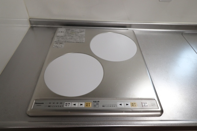 イーストサイド江坂のキッチン写真
