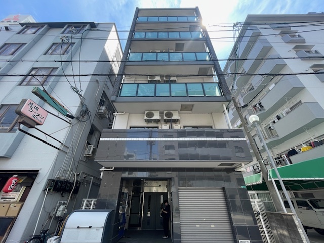 Osaka Metro御堂筋線 東三国駅 徒歩8分 築10年