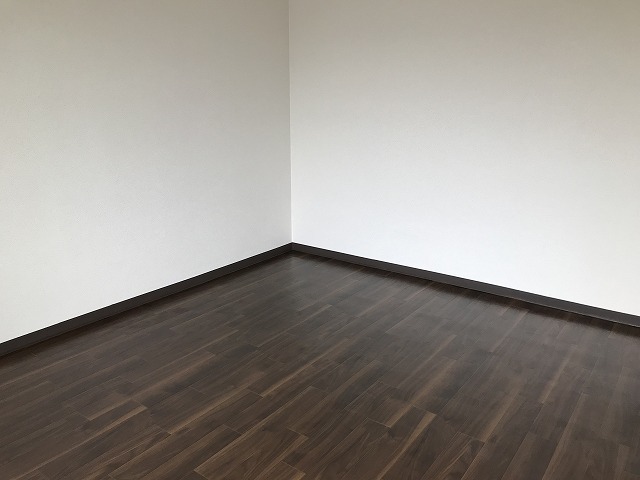 グランデージ武庫川の居間写真