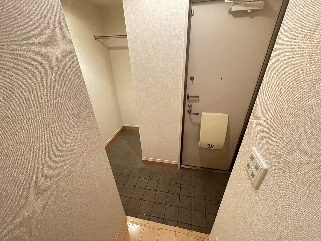 テラスハウスKOUの玄関写真