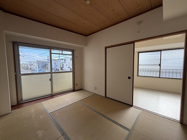 宮崎ハイツの居間写真