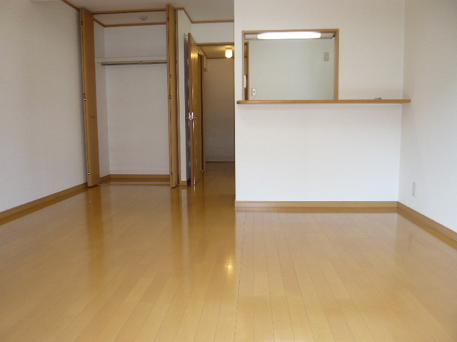 ダイワール武庫川の居間写真