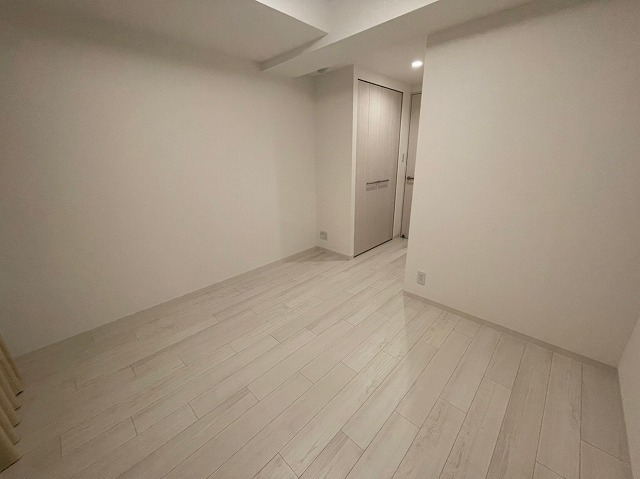 ブランTAT尼崎七松町1の居間写真