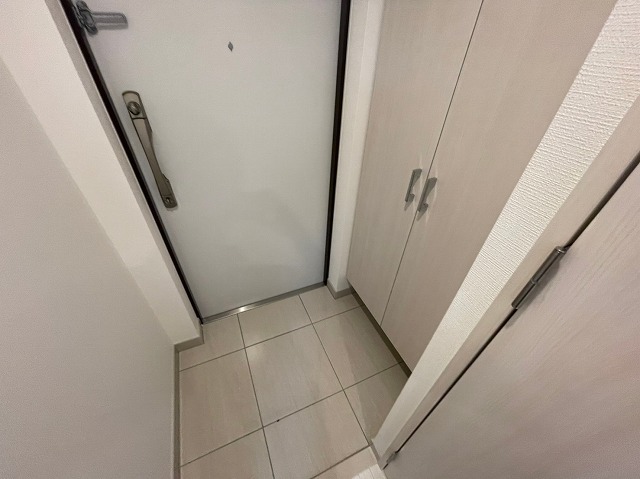 ブランTAT尼崎七松町1の玄関写真
