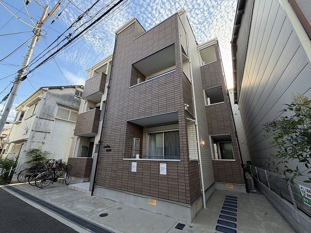 ALEGRIA尼崎西本町の外観写真