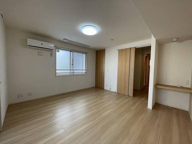 SUNNY COMFORTの居間写真
